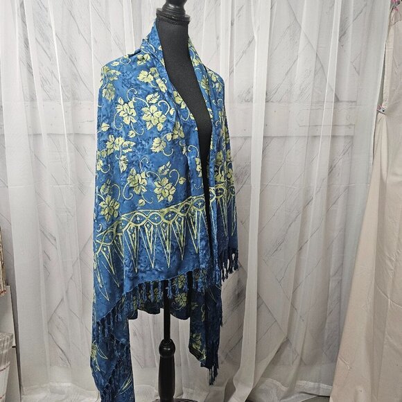 Two Cranes Blue Green Floral Fringed Batik Boho Rectangular Scarf Shawl Wrap - Picture 11 of 13